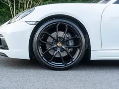 2022 Porsche 718 Spyder 2.0T, чёрный — фото 5