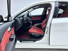 2021 BMW 1 Series 125i M Sport Night Edition, белый — фото 6