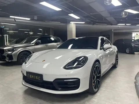 2022 Porsche Panamera 2.9T