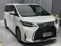 2020 Lexus LM 300h four-seater — фото 3