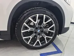 2022 BMW X1 xDrive25Li, белый — фото 6