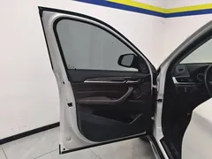 2022 BMW X1 xDrive25Li, белый — фото 7