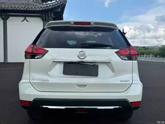 2022 Nissan X-Trail 2.0L 2WD Zhilian Premium — фото 5