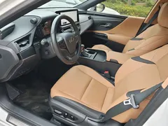 2022 Lexus ES 200, белый — фото 7