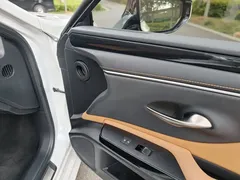 2022 Lexus ES 200, белый — фото 16