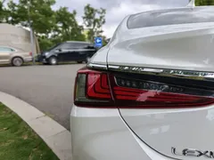 2022 Lexus ES 200, белый — фото 37