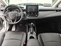 2021 Toyota Corolla 1.2T S-CVT Elite Plus, белый — фото 12