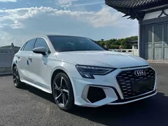 2022 Audi A3 Sportback 35 TFSI Fashion Sport, белый — фото 3