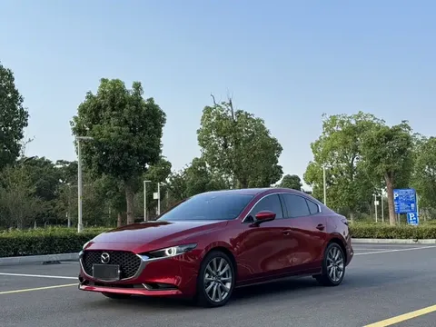 2022 Mazda 3 2.0L AT