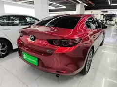 2022 Mazda 3 2.0L AT — фото 5