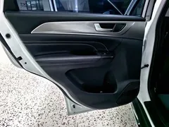 2021 Haval M6 Plus 1.5T DCT Luxury, белый — фото 12