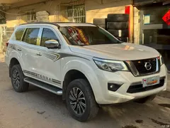 2020 Nissan Terra 2.5L XV 4WD AT 4WD Flagship — фото 1