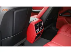 2022 Porsche Cayenne /3.0T/22 Platinum — фото 9