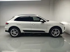 2021 Porsche Macan Macan 2.0T, белый — фото 13