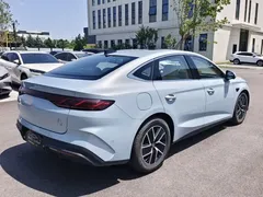 2025 BYD Qin L 80KM, синий — фото 9