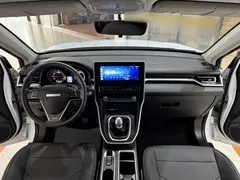 2023 Haval M6 PLUS 1.5T MT, белый — фото 18