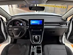 2023 Haval M6 PLUS 1.5T MT, белый — фото 11