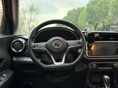 2022 Nissan Kicks 1.5L CVT XV Luxury — фото 17