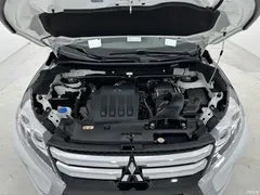 2021 Mitsubishi Yi Ge 1.5T CVT 2WD Dream, белый — фото 17