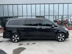 2021 Mercedes-Benz V-Class V 260 L Long Wheelbase Premium, чёрный — фото 4