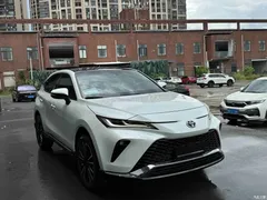2022 Toyota Vesa 2.0L CVT 2WD Premium — фото 3