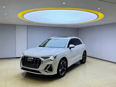 2022 Audi Q3 35 TFSI Fashion Dynamic