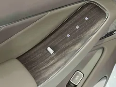 2025 Aito M8 EREV Ultra 53.4kWh 5-seat 192-line LiDAR, белый — фото 25