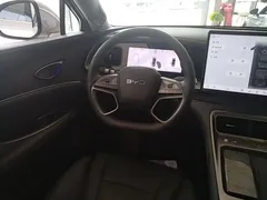 2025 BYD 07 DM-i 150 — фото 7