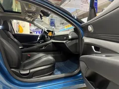 2023 Hyundai Elantra 1.5L CVT TOP Flagship, синий — фото 31
