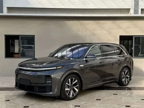 2023 Li Auto L7