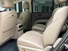 2025 Li Auto i8, чёрный — фото 9