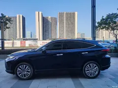 2022 Toyota Harrier 2.0L CVT 2WD Premium — фото 3