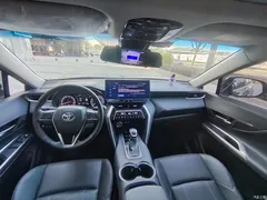 2022 Toyota Harrier 2.0L CVT 2WD Premium — фото 7