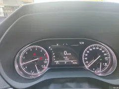 2022 Toyota Harrier 2.0L CVT 2WD Premium — фото 11
