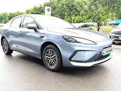 2025 BYD Seal 05 DM-i 120KM — фото 6