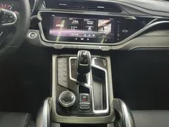2020 Geely Atlas 1.8TD DCT PRO, белый — фото 16