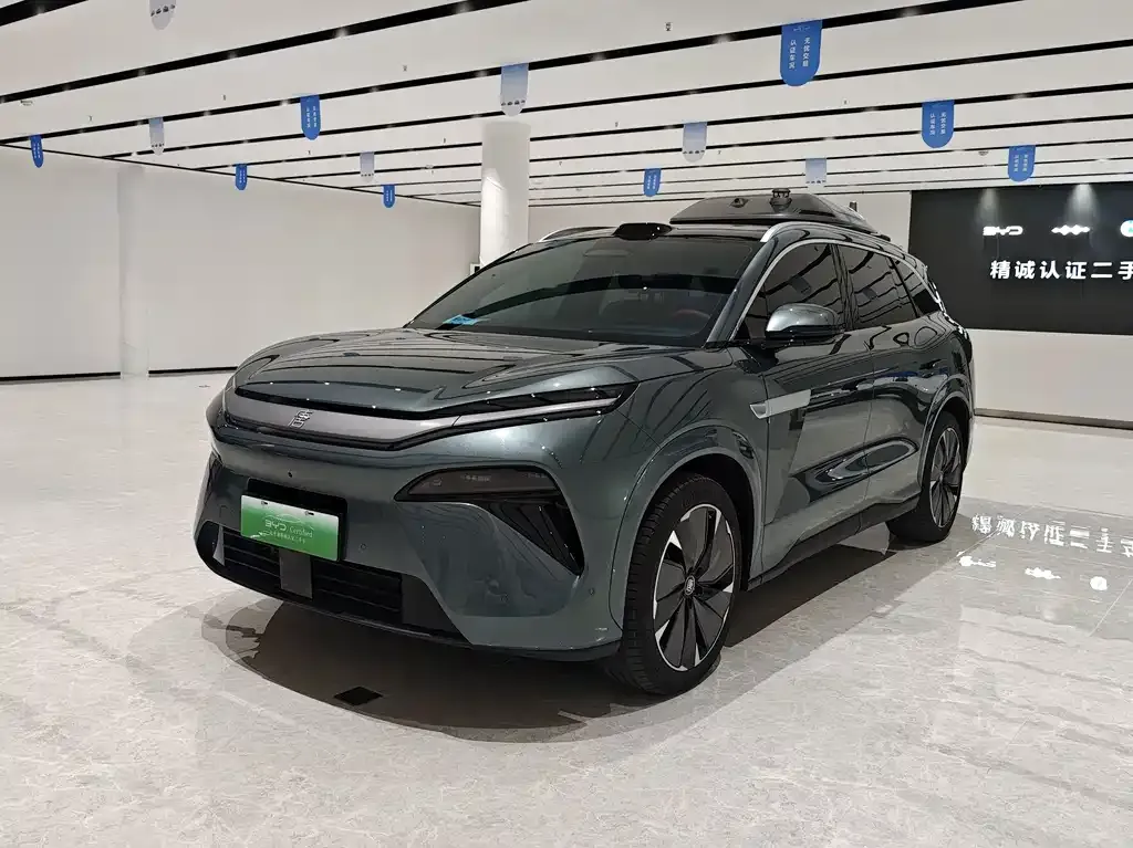 2025 BYD Tang L 175KM
