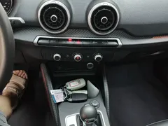 2022 Audi Q2L 35 TFSI, белый — фото 11