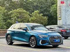 2021 Audi A3 Sportback 35 TFSI aggressive sports version — фото 3