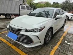 2019 Toyota Avalon 2.0L Luxury VI, белый — фото 1