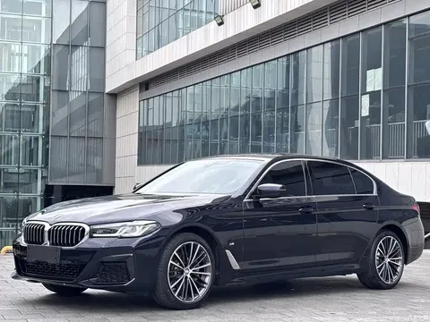 2021 BMW 5 Series 530Li Leading M Sport Package