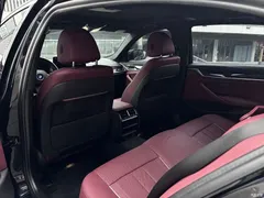 2021 BMW 5 Series 530Li Leading M Sport Package — фото 6