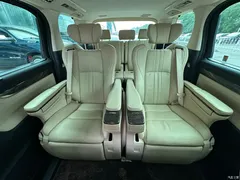 2023 Toyota Alphard Hybrid 2.5L Premium·Gold — фото 23