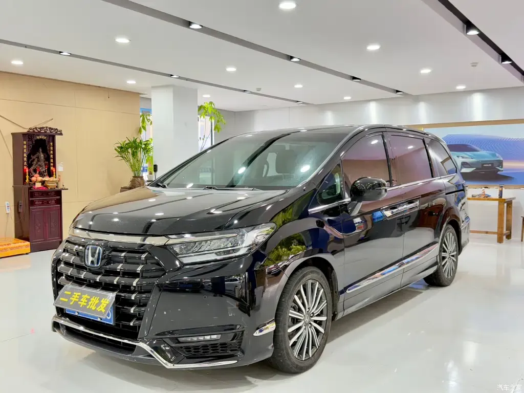 2022 Honda Alison 2.0L e:HEV Luxury