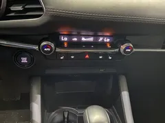 2022 Mazda 3 2.0L AT, белый — фото 23
