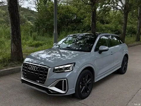 2022 Audi Q2L 35 TFSI fashionable and dynamic