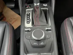 2022 Audi Q2L 35 TFSI fashionable and dynamic — фото 10