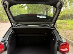 2022 Audi Q2L 35 TFSI fashionable and dynamic — фото 25