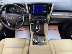 2020 Toyota Vellfire Hybrid 2.5L HV Premium — фото 8