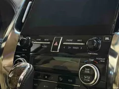 2020 Toyota Vellfire Hybrid 2.5L HV Premium — фото 9